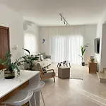Σπίτι διακοπών Lemon Tree New 3 Bedroom -bbq-office