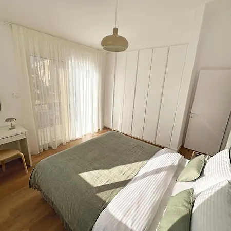 Nyaraló Lemon Tree New 3 Bedroom -bbq-office *