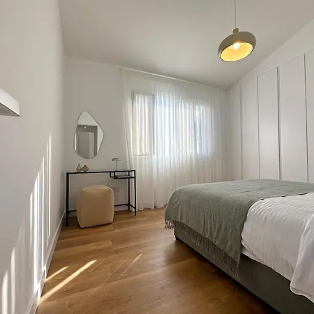 Lemon Tree New 3 Bedroom -bbq-office Nyaraló