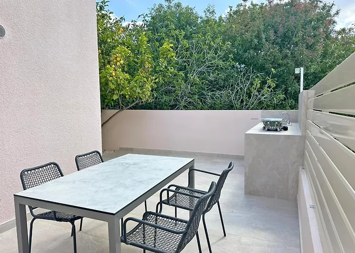 Lemon Tree New 3 Bedroom -bbq-office Semesterbostad *